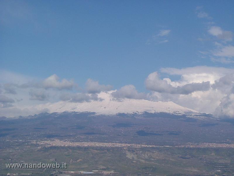 ETNA_DA_ CNTURIPE.JPG